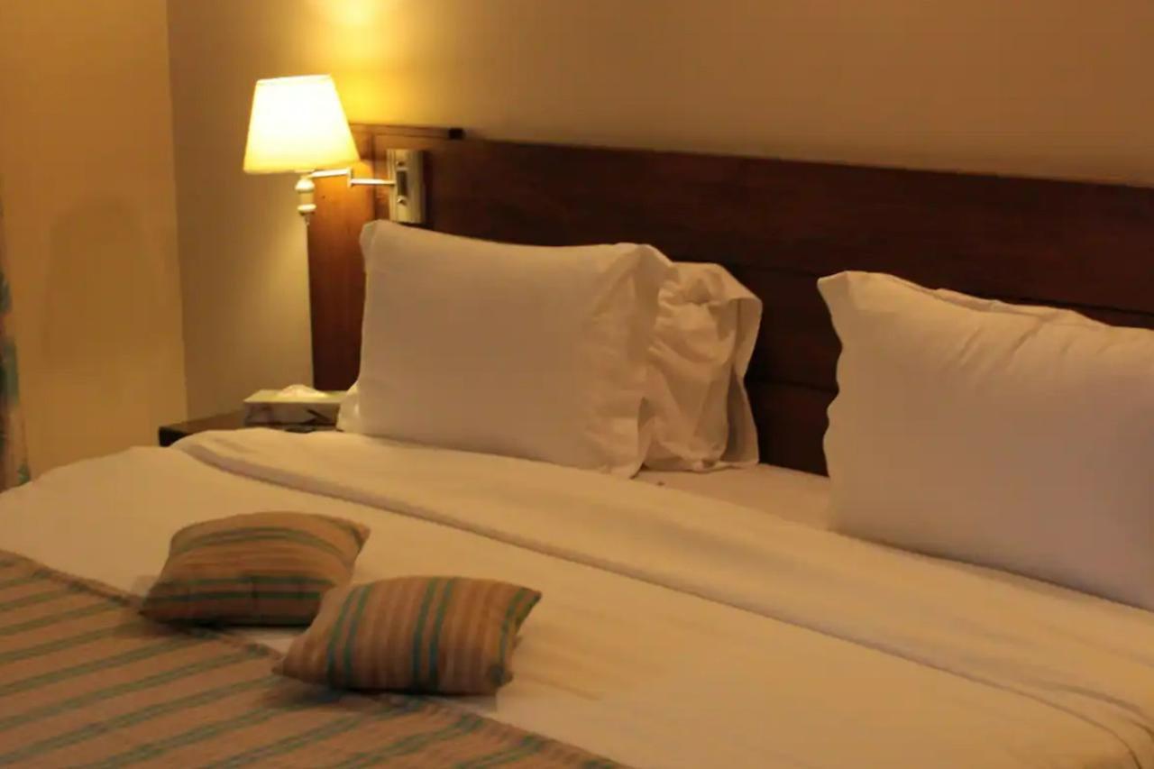 Cosmopolitan Hotel Beirut Esterno foto