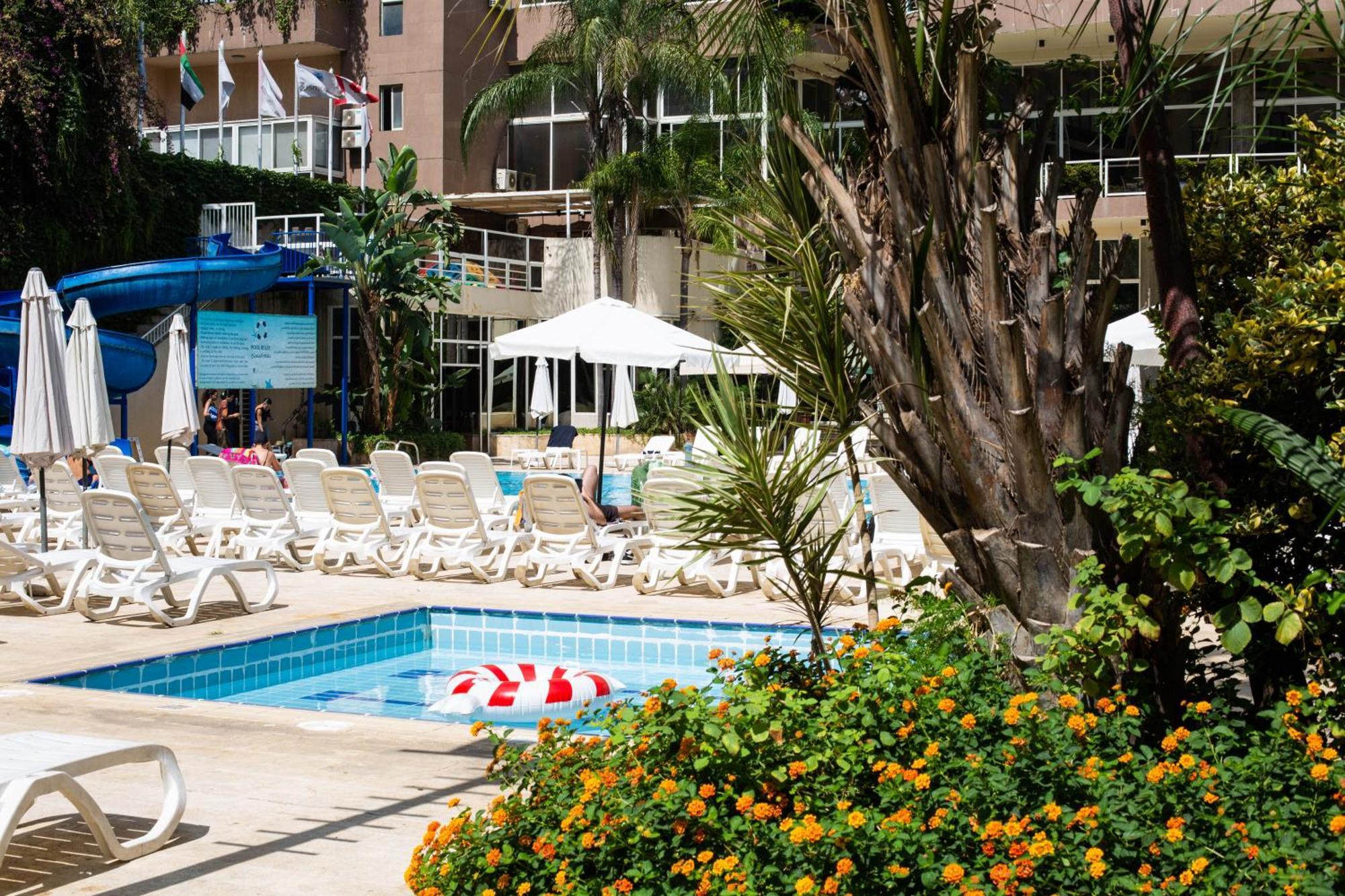 Cosmopolitan Hotel Beirut Esterno foto