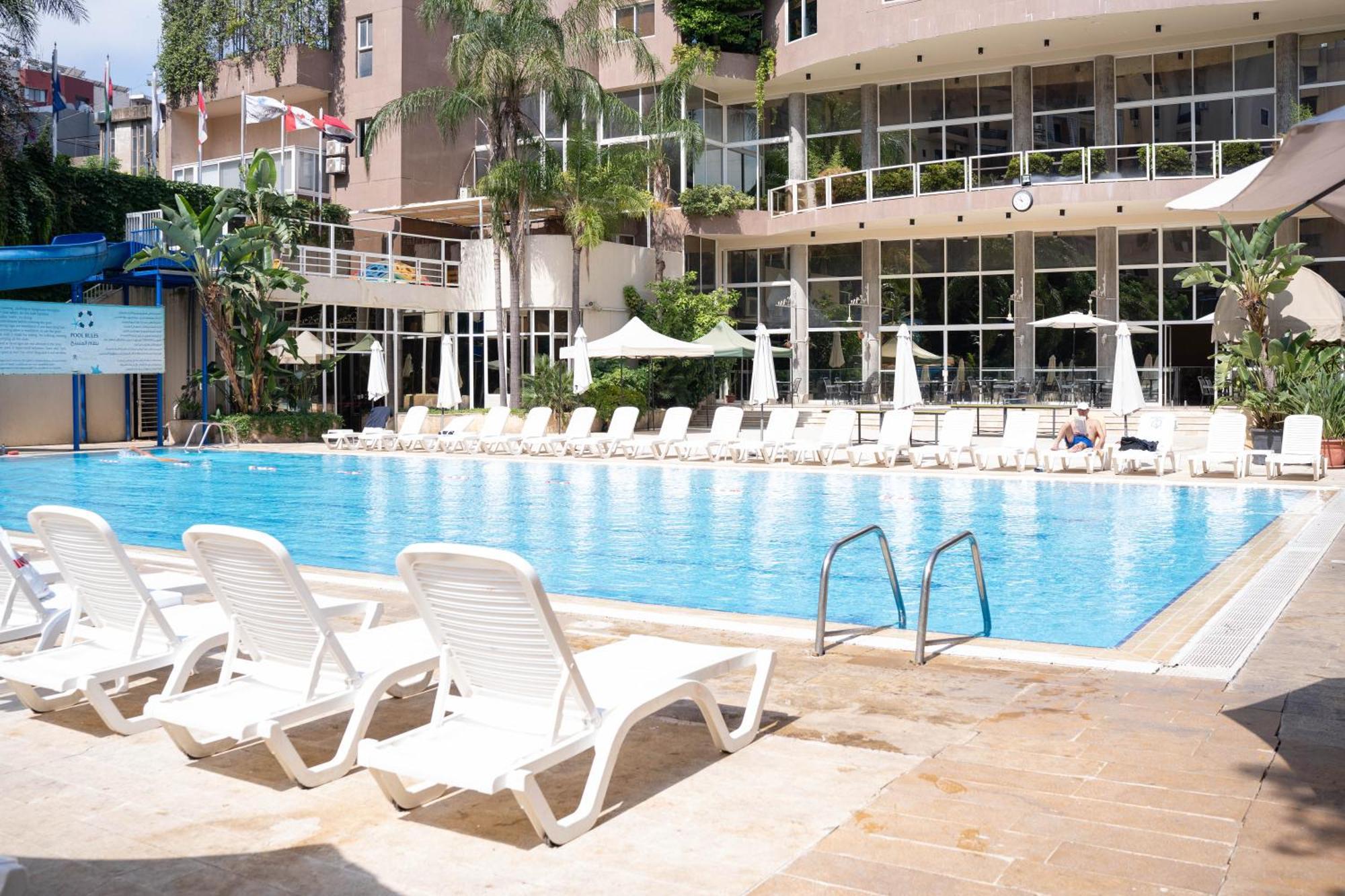 Cosmopolitan Hotel Beirut Esterno foto