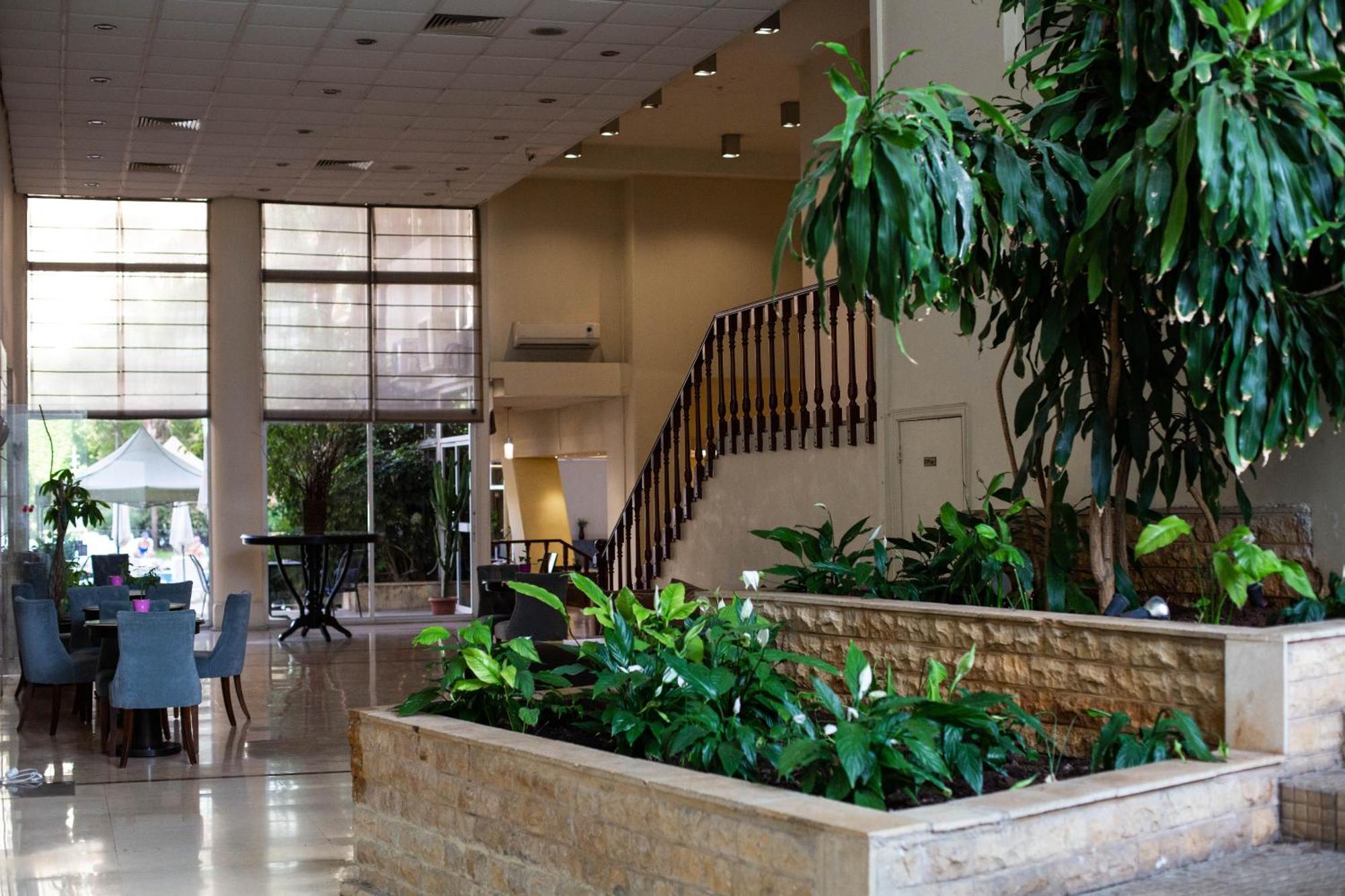 Cosmopolitan Hotel Beirut Esterno foto