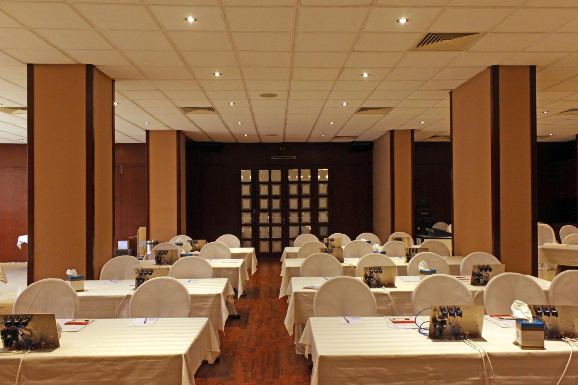 Cosmopolitan Hotel Beirut Esterno foto